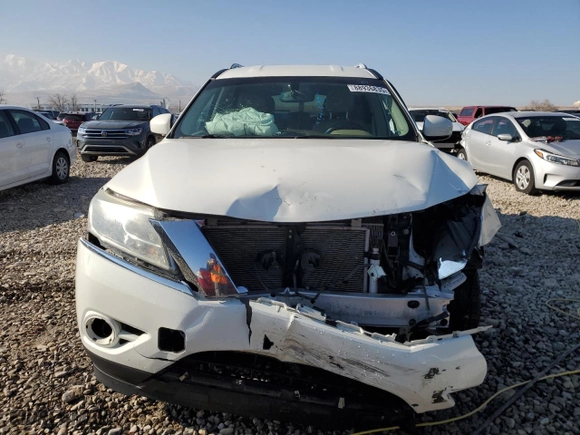 2014 Nissan Pathfinder SL with VIN 5N1AR2MMXEC717347, listed as a Copart auction lot 88936835 with NaN miles and Salvage Title. Bid and sale history available at carsss.com. Image 5.