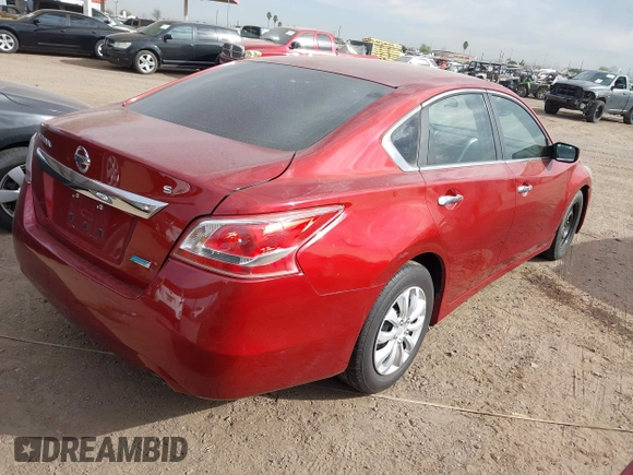 2013 Nissan Altima SV with VIN 1N4AL3AP6DN516838, listed as a IAAI auction lot 42033369 with 181,511 mi miles and . Bid and sale history available at carsss.com. Image 4.
