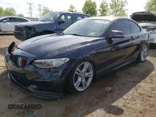 2016 BMW 2 Series M235i with VIN WBA1J7C52GV359829, listed as a Copart auction lot 52137103 with 47,053 mi miles. Bid and sale history available at carsss.com. Image 1.