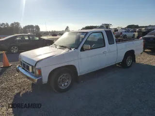 1993 Nissan Frontier z VIN 1N6SD16S7PC353014, wystawiony jako Copart lot #88586865 z przebiegiem 288 557 mil mil oraz Nie do naprawy • Non repairable. Historia ofert i sprzedaży dostępna na DreamBid. Obrazek 1.