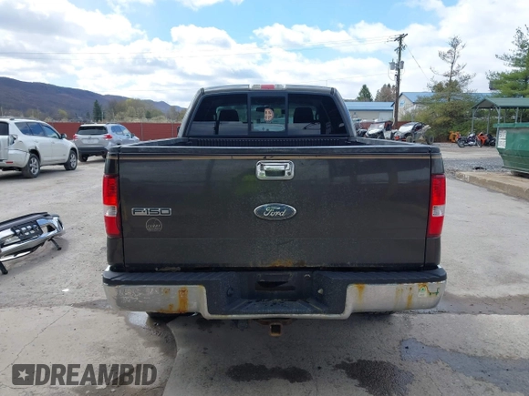 2006 Ford F-150 XLT with VIN 1FTPX14506NB16011, listed as a IAAI auction lot 41970983 with 211,235 mi miles. Bid and sale history available at carsss.com. Image 17.