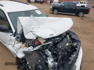 2023 Jeep Grand Cherokee Limited with VIN 1C4RJHBG6PC533640, listed as a IAAI auction lot 41499772 with Not provided miles and . Bid and sale history available at DreamBid. Image 20.