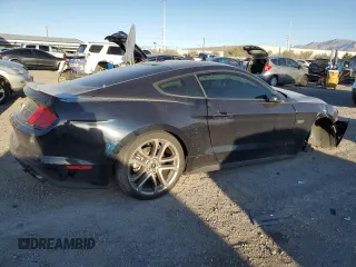 2021 Ford Mustang GT z VIN 1FA6P8CF6M5156224, wystawiony jako Copart lot #48539855 z przebiegiem 45 150 mil mil oraz Szkody całkowita. Historia ofert i sprzedaży dostępna na DreamBid. Obrazek 3.
