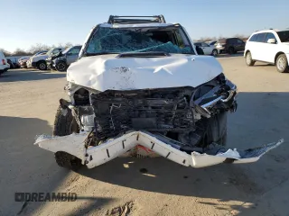 2022 Toyota 4Runner TRD Pro with VIN JTELU5JR4N6086246, listed as a Copart auction lot 88800075 with 7,522 mi miles and Salvage title. Bid and sale history available at DreamBid. Image 5.