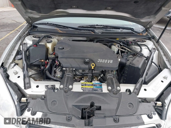 2007 Chevrolet Monte Carlo LT with VIN 2G1WK15K179274692, listed as a IAAI auction lot 41518876 with 200,280 mi miles. Bid and sale history available at carsss.com. Image 10.