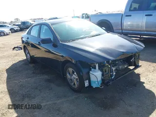2024 Hyundai Elantra SE with VIN KMHLL4DG5RU842031, listed as a IAAI auction lot 41814198 with 6,038 mi miles and . Bid and sale history available at DreamBid. Image 1.
