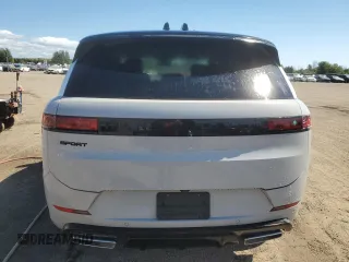 2024 Land Rover Range Rover Sport Dynamic SE with VIN SAL1L9FU8RA414556, listed as a Copart auction lot 68875774 with 19 mi miles and Non Repairable. Bid and sale history available at DreamBid. Image 6.