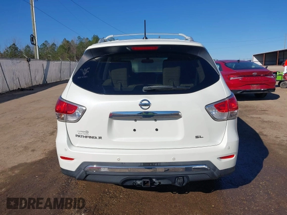 2015 Nissan Pathfinder SV with VIN 5N1AR2MN2FC653914, listed as a IAAI auction lot 41681182 with 64,254 mi miles and . Bid and sale history available at DreamBid. Image 17.