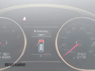 2015 Audi Q7 Premium Plus с VIN WA1LGAFE9FD025864, выставлен на аукционе IAAI как лот 42490868 с пробегом 67 739 миль миль и . История ставок и продаж доступна на DreamBid. Изображение 7.