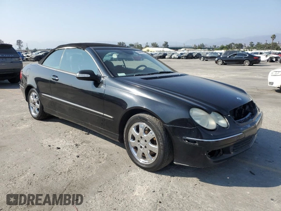 2008 Mercedes-Benz CLK 350 with VIN WDBTK56F28F250346, listed as a Copart auction lot 60489885 with 124,621 mi miles and Clean title. Bid and sale history available at DreamBid. Image 4.