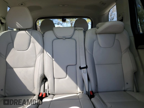 2025 Volvo XC90 Ultimate Bright Theme with VIN YV4062PF0S1296877, listed as a Copart auction lot 48514225 with 8,546 mi miles and Salvage Title. Bid and sale history available at carsss.com. Image 10.