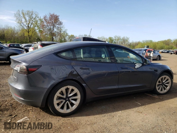 2022 Tesla Model 3 Long Range z VIN 5YJ3E1EB6NF290946, wystawiony jako Copart lot #54937825 z przebiegiem 111 044 mil mil oraz Szkoda całkowita • Salvage title. Historia ofert i sprzedaży dostępna na DreamBid. Obrazek 3.
