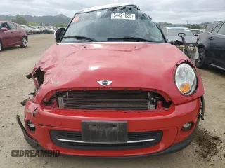 2013 MINI Hardtop with VIN WMWSU3C52DT544684, listed as a Copart auction lot 54421835 with 85,993 mi miles and Salvage Title. Bid and sale history available at DreamBid. Image 5.