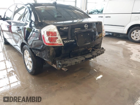 2007 Nissan Sentra 2.0 с VIN 3N1AB61E27L655448, выставлен на аукционе IAAI как лот 41587772 с пробегом 184 202 миль миль и . История ставок и продаж доступна на DreamBid. Изображение 6.