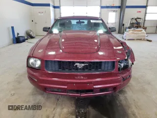 2007 Ford Mustang Deluxe z VIN 1ZVFT84N175260620, wystawiony jako Copart lot #47568555 z przebiegiem 198 760 mil mil oraz Szkoda całkowita • Salvage title. Historia ofert i sprzedaży dostępna na DreamBid. Obrazek 5.