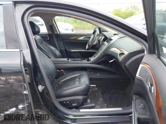 2016 Lincoln MKZ with VIN 3LN6L2J93GR628876, listed as a IAAI auction lot 42507366 with 132,149 mi miles and . Bid and sale history available at DreamBid. Image 5.
