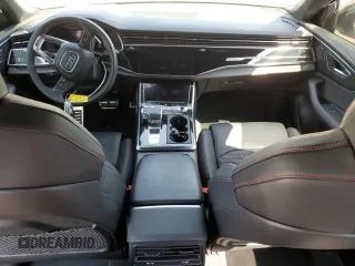 2021 Audi RS Q8 z VIN WU1ARBF16MD015352, wystawiony jako Copart lot #69443253 z przebiegiem 33 647 mil mil oraz . Historia ofert i sprzedaży dostępna na DreamBid. Obrazek 8.