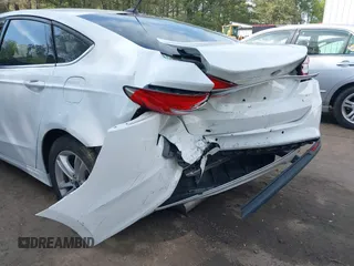 2018 Ford Fusion SE with VIN 3FA6P0HD7JR159134, listed as a IAAI auction lot 41994565 with 49,950 mi miles. Bid and sale history available at carsss.com. Image 6.