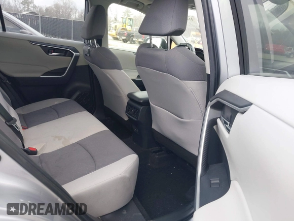 2019 Toyota RAV4 XLE with VIN JTMW1RFV6KD009277, listed as a IAAI auction lot 41678576 with 51,833 mi miles. Bid and sale history available at carsss.com. Image 8.