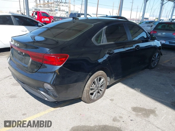 2024 Kia Forte LXS with VIN 3KPF24AD3RE840663, listed as a IAAI auction lot 41858540 with 4,551 mi miles and . Bid and sale history available at DreamBid. Image 4.