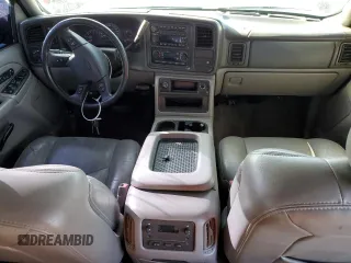 2005 Chevrolet Avalanche Z71 with VIN 3GNEK12Z45G278279, listed as a Copart auction lot 75498034 with Not Provided miles and Non Repairable. Bid and sale history available at DreamBid. Image 8.