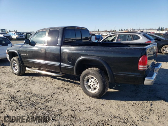 1997 Dodge Dakota with VIN 1B7GG23X0VS238232, listed as a Copart auction lot 88479195 with 171,702 mi miles and Clean Title. Bid and sale history available at carsss.com. Image 2.