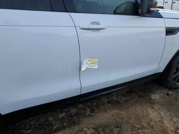 2018 Land Rover Discovery HSE Luxury with VIN SALRT2RV5JA067030, listed as a Copart auction lot 74139844 with Not Provided miles and Salvage Title. Bid and sale history available at carsss.com. Image 13.