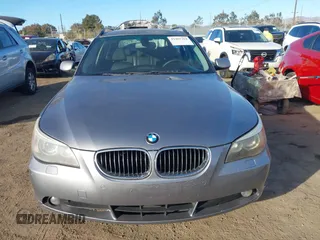 2007 BMW 5 Series 530xi with VIN WBANN73527CN04174, listed as a IAAI auction lot 41401304 with 114,405 mi miles and . Bid and sale history available at DreamBid. Image 12.