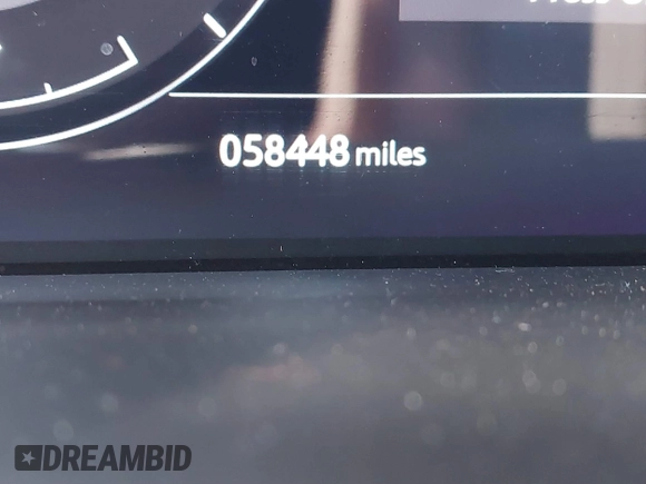 2019 Land Rover Range Rover HSE with VIN SALGS2SV6KA567560, listed as a IAAI auction lot 41728822 with 58,448 mi miles and . Bid and sale history available at DreamBid. Image 15.