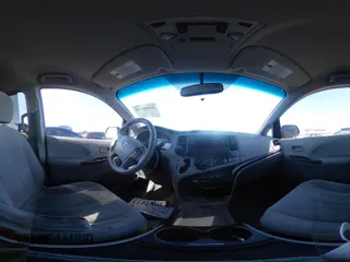 2014 Toyota Sienna LE AAS with VIN 5TDKK3DC6ES521706, listed as a IAAI auction lot 41999188 with 104,867 mi miles. Bid and sale history available at carsss.com. Image 18.