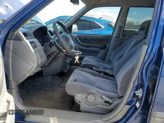 1998 Honda CR-V LX with VIN JHLRD2849WC017999, listed as a Copart auction lot 44273145 with 171,461 mi miles and Salvage Title. Bid and sale history available at carsss.com. Image 7.