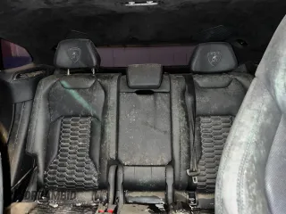 2019 Lamborghini Urus z VIN ZPBUA1ZL7KLA03750, wystawiony jako Copart lot #75397654 z przebiegiem Nie podano mil oraz Szkody całkowita. Historia ofert i sprzedaży dostępna na DreamBid. Obrazek 10.