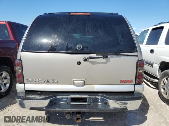 2002 GMC Yukon XL SLT with VIN 1GKEC16Z82J255909, listed as a Copart auction lot 76274264 with 265,382 mi miles and Non Repairable. Bid and sale history available at carsss.com. Image 6.