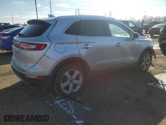 2017 Lincoln MKC Premiere with VIN 5LMCJ1D96HUL28643, listed as a Copart auction lot 84678154 with 140,371 mi miles and Salvage Title. Bid and sale history available at DreamBid. Image 3.