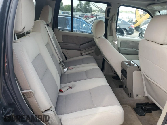 2007 Ford Explorer XLT with VIN 1FMEU73867UA35628, listed as a Copart auction lot 71229704 with 120,473 mi miles and Salvage Title. Bid and sale history available at carsss.com. Image 11.
