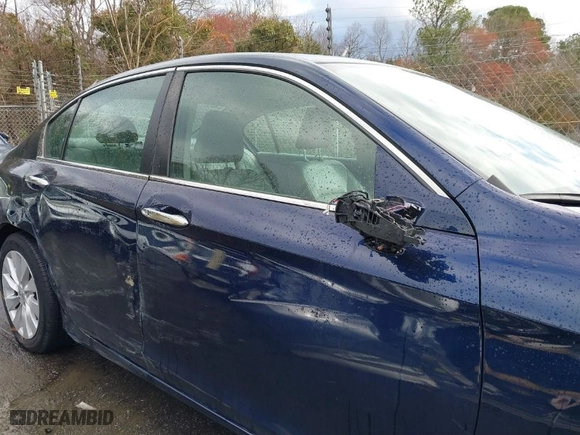 2015 Honda Accord Sedan EX-L with VIN 1HGCR2F80FA029157, listed as a IAAI auction lot 41783834 with 136,004 mi miles. Bid and sale history available at carsss.com. Image 13.