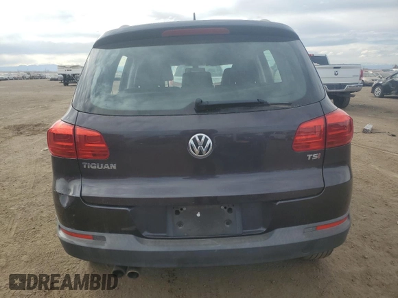 2016 Volkswagen Tiguan S z VIN WVGAV7AX6GW588063, wystawiony jako Copart lot #49254085 z przebiegiem 138 929 mil mil oraz Czysty tytuł • Clean title. Historia ofert i sprzedaży dostępna na DreamBid. Obrazek 6.