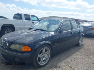 2001 BMW 3 Series 330i with VIN WBAAV53421FJ64069, listed as a IAAI auction lot 41760517 with Not Provided miles and . Bid and sale history available at carsss.com. Image 6.