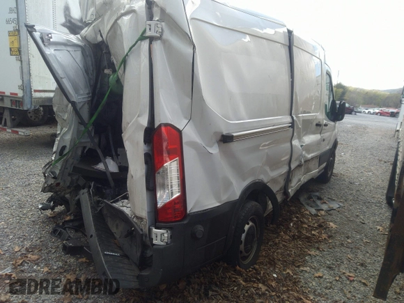 2019 Ford Transit with VIN 1FTYR2CM9KKA81722, listed as a IAAI auction lot 41990481 with 101,540 mi miles. Bid and sale history available at carsss.com. Image 4.