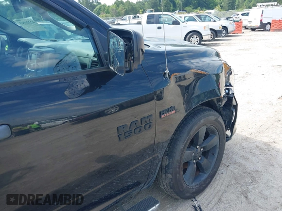 2015 Ram 1500 Express z VIN 3C6RR6KT3FG687249, wystawiony jako IAAI lot #42253945 z przebiegiem 162 166 mil mil oraz . Historia ofert i sprzedaży dostępna na DreamBid. Obrazek 20.