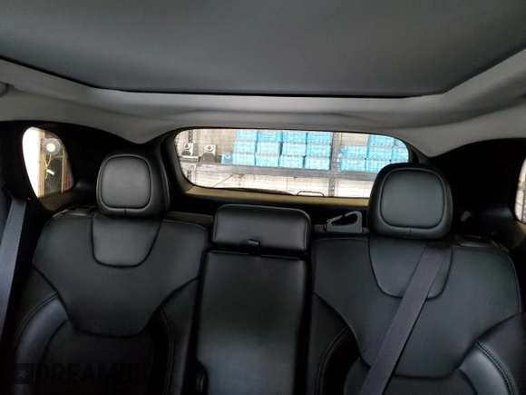 2022 Jeep Cherokee Latitude Lux with VIN 1C4PJMMX7ND518066, listed as a Copart auction lot 60487295 with 48,346 mi miles and Salvage title. Bid and sale history available at DreamBid. Image 10.