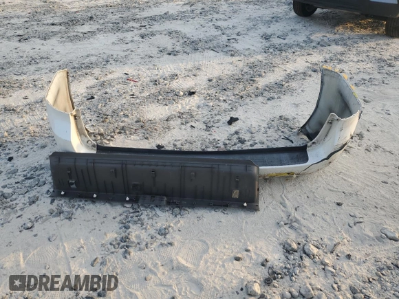 2011 Toyota Sienna XLE with VIN 5TDDK3DC1BS011963, listed as a Copart auction lot 54951565 with 196,868 mi miles and Salvage title. Bid and sale history available at DreamBid. Image 13.