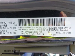 2015 Jeep Cherokee Limited with VIN 1C4PJMDS9FW711040, listed as a IAAI auction lot 41904050 with 137,742 mi miles. Bid and sale history available at carsss.com. Image 9.