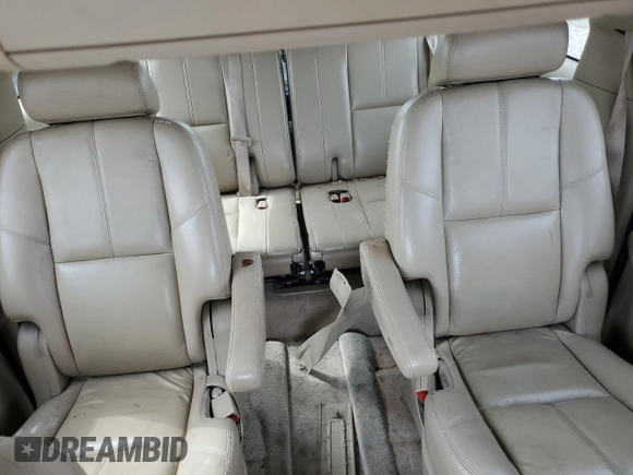 2007 Chevrolet Suburban LT z VIN 1GNFK16317J167510, wystawiony jako Copart lot #50363675 z przebiegiem Nie podano mil oraz Czysty tytuł • Clean title. Historia ofert i sprzedaży dostępna na DreamBid. Obrazek 10.