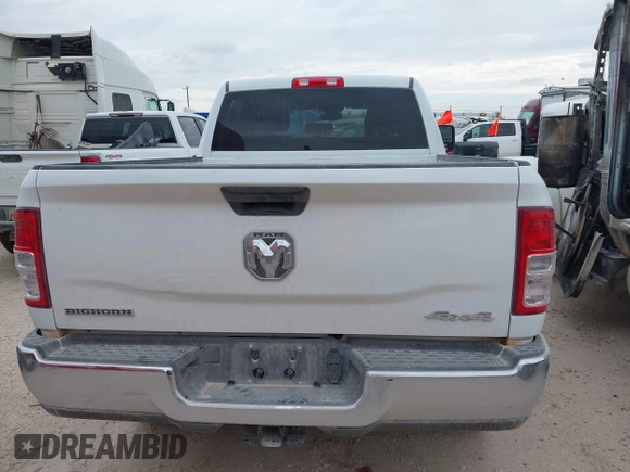 2024 Ram 2500 Big Horn with VIN 3C6UR5DL7RG311210, listed as a IAAI auction lot 42553450 with 43,726 mi miles and . Bid and sale history available at DreamBid. Image 16.