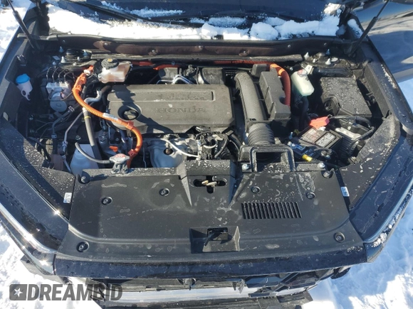 2025 Honda CR-V Sport Touring with VIN 2HKRS6H9XSH216659, listed as a Copart auction lot 44710055 with 3,173 mi miles and Clean Title. Bid and sale history available at DreamBid. Image 12.