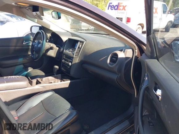 2010 Nissan Maxima SV with VIN 1N4AA5AP4AC850777, listed as a IAAI auction lot 42051922 with 232,757 mi miles and . Bid and sale history available at DreamBid. Image 5.