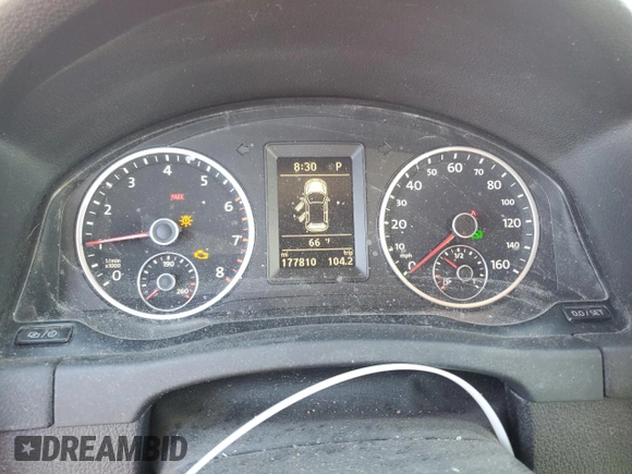 2013 Volkswagen Tiguan SE with VIN WVGBV7AX9DW012368, listed as a Copart auction lot 57244975 with 177,810 mi miles and Salvage title. Bid and sale history available at DreamBid. Image 9.