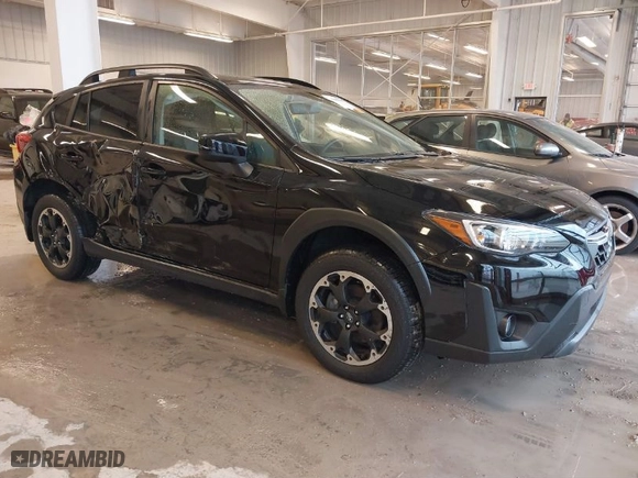 2022 Subaru Crosstrek Premium with VIN JF2GTAEC3N8250082, listed as a IAAI auction lot 41601583 with 27,343 mi miles. Bid and sale history available at carsss.com. Image 1.