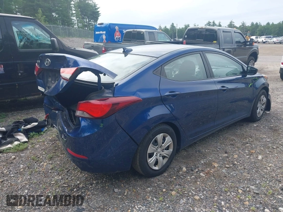 2016 Hyundai Elantra SE with VIN 5NPDH4AE7GH664692, listed as a IAAI auction lot 42605703 with 195,853 mi miles and . Bid and sale history available at DreamBid. Image 4.